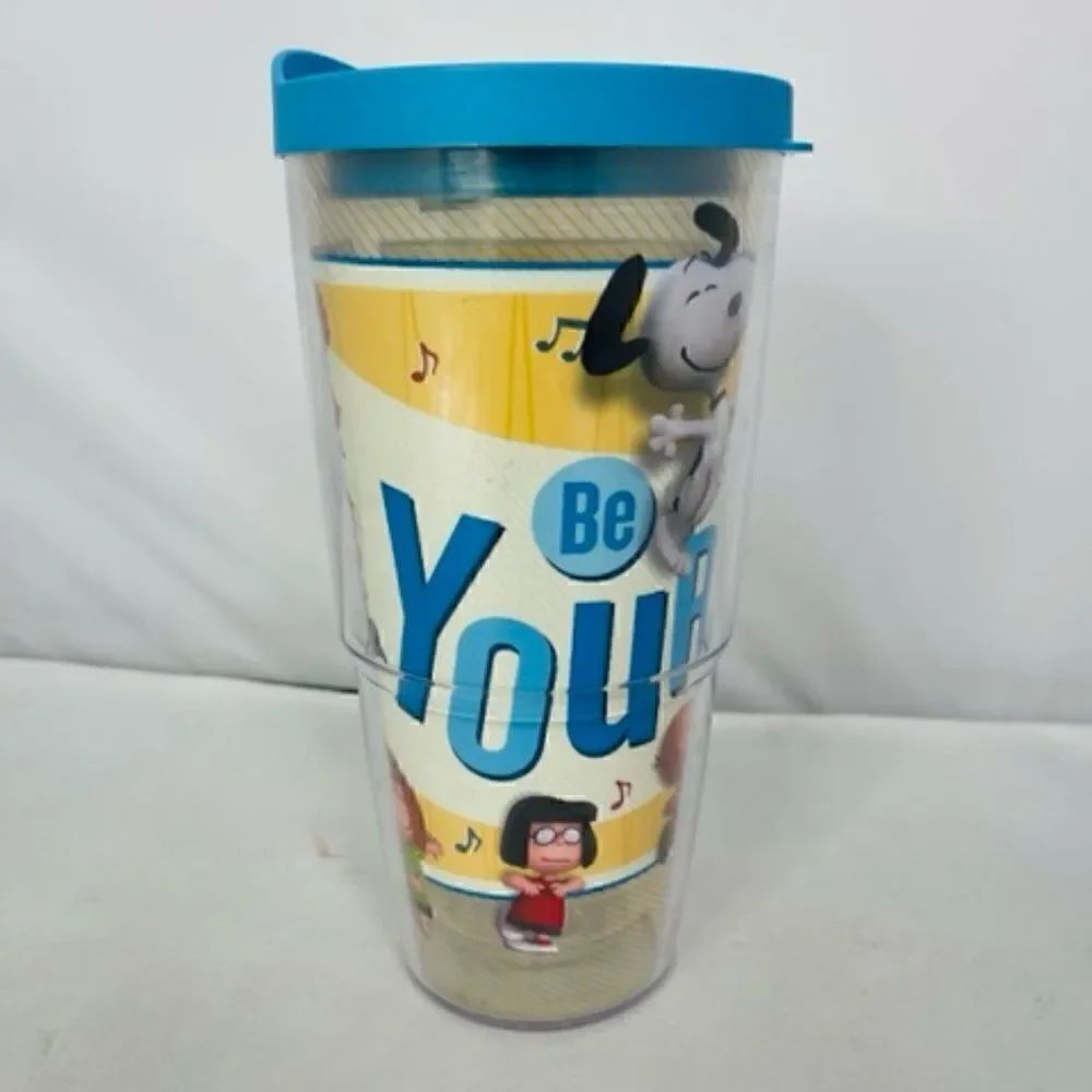 Tervis Peanuts Be Yourself  Snoopy Charlie Brown Lucy  Linus w/Lid 24 oz Very go